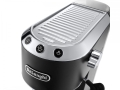 Ekspres ciśnieniowy DeLonghi Dedica Style EC 685.BK (1350W; kolor czarny) (WYPRZEDAŻ)
